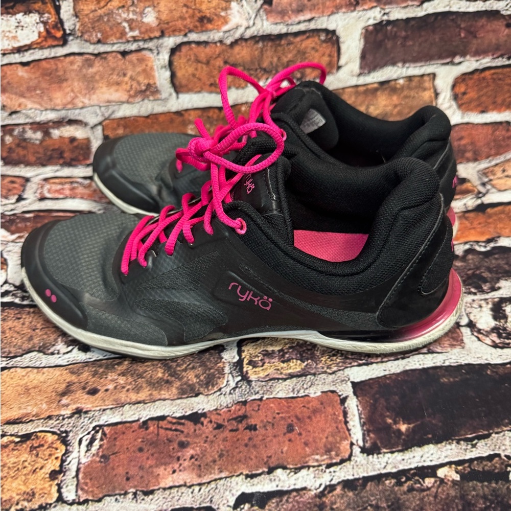 Ryka Grafik 2 Black and Pink Athletic Shoes with Modern Design